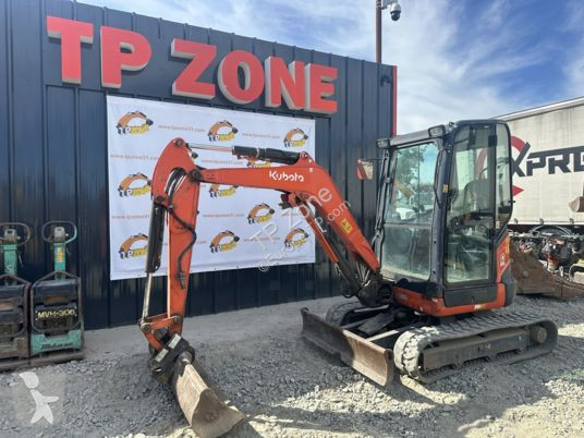 Graafmachine Kubota u27-4 cabine à 23500€ ht
