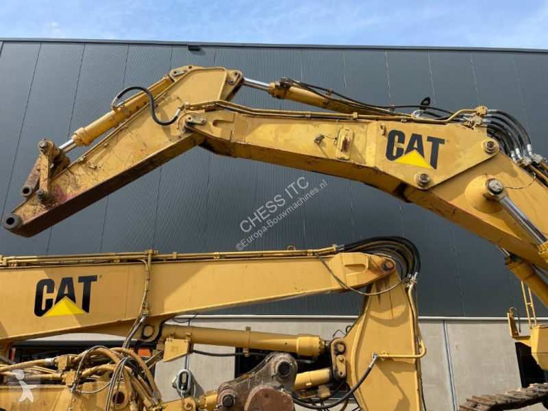 Escavatore Caterpillar UHD -- 31.5 mtr --...