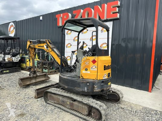 Escavadora Bobcat e26 à 18900 € ht