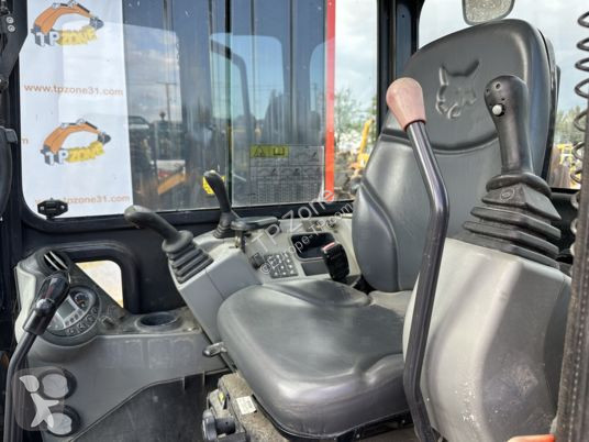 Lopatový nakládač Bobcat e35 cabine à 23900 € ht