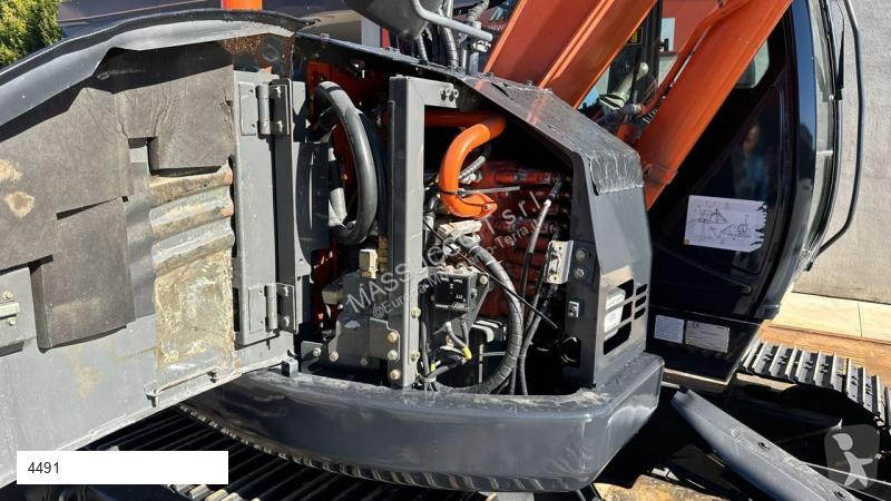 Escavatore Hitachi ZX85US-3