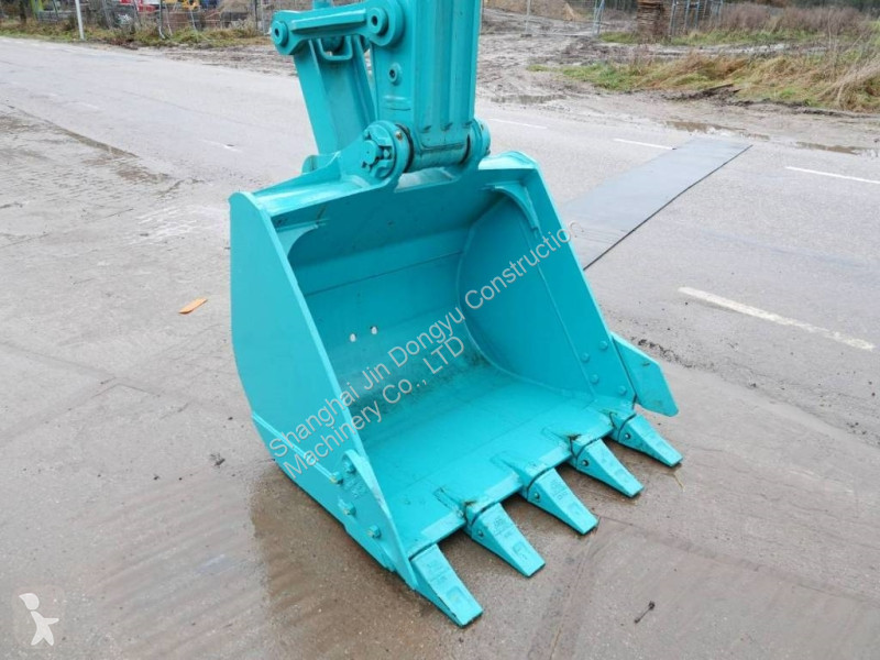 Excavadora Kobelco SK 140