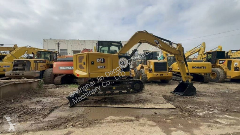 Escavadora Caterpillar 307