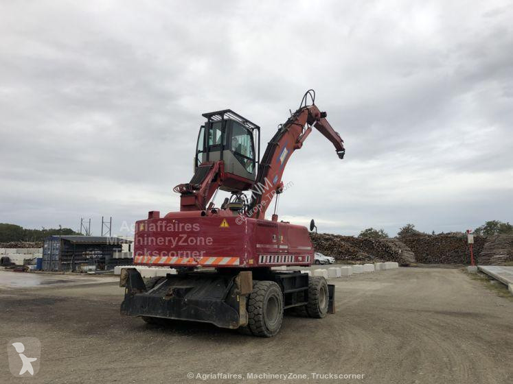 Excavator Solmec