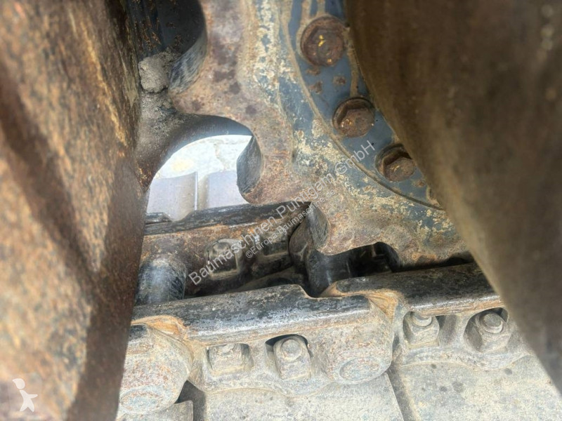 Lopatový nakládač Volvo DL