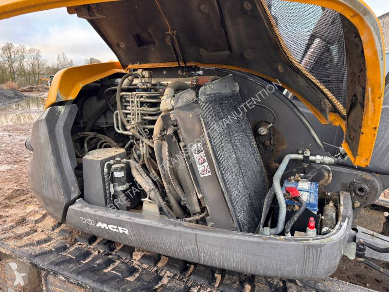 Excavator Mecalac