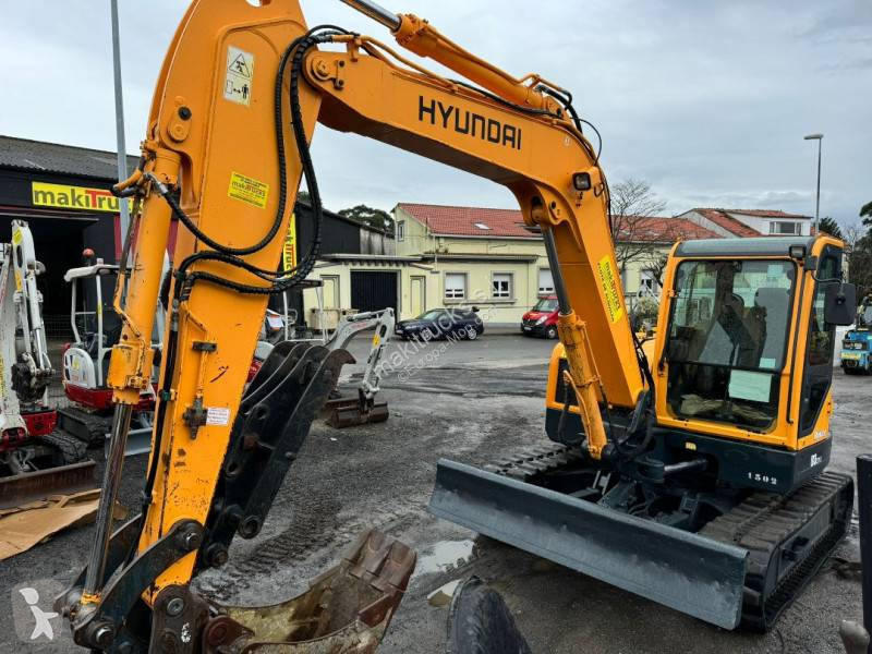 Excavator Hyundai 80CR-9