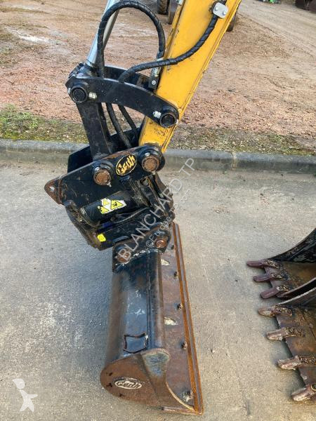 Escavadora Sany  SY26U