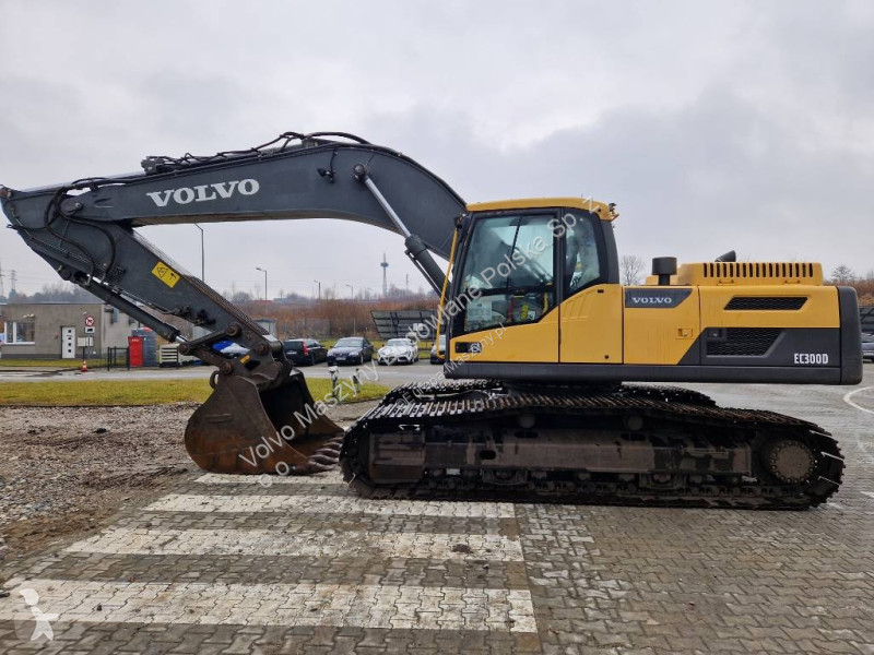 Excavadora Volvo L