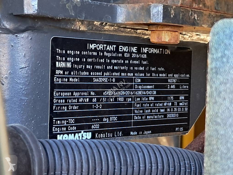 Escavatore Komatsu MR-11E0