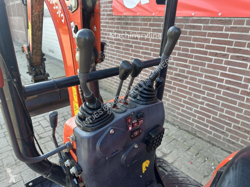 Graafmachine Kubota KOO8-3