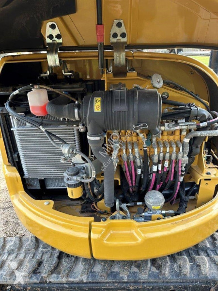 Excavadora Caterpillar 3035