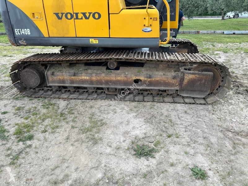 Escavatore Volvo 140 B
