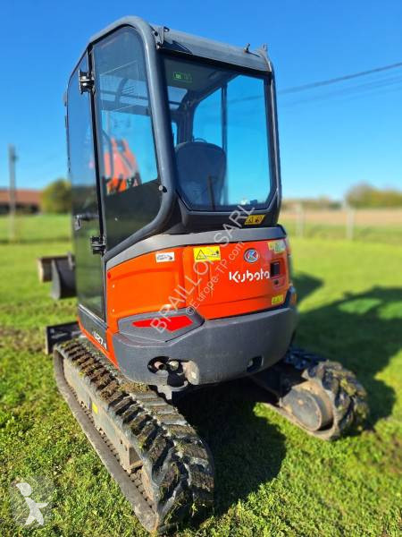 Escavadora Kubota U27-4 LUXE