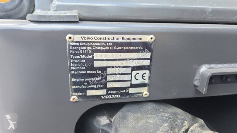 Escavadora Volvo D