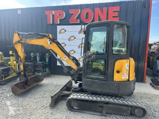 Escavadora Bobcat e35 cabine à 20500 € ht