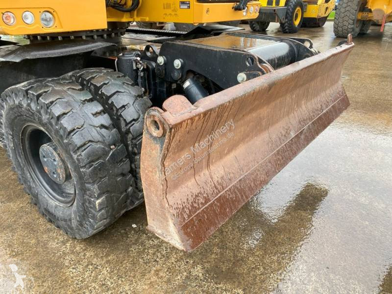 Escavatore Caterpillar F