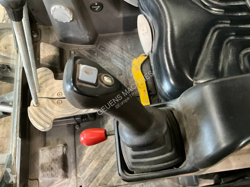Lopatový nakládač Volvo ECR D