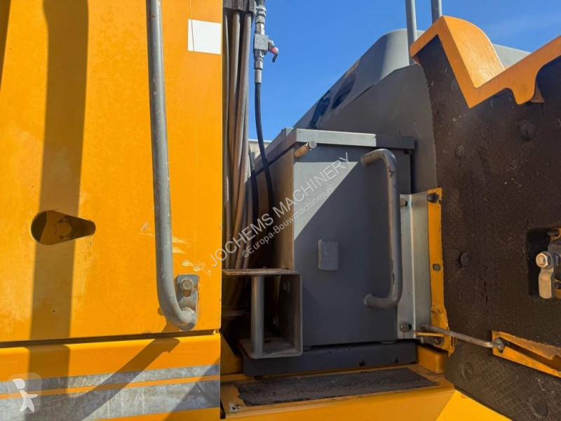 Excavadora Liebherr A 904 C Litronic + GRAB