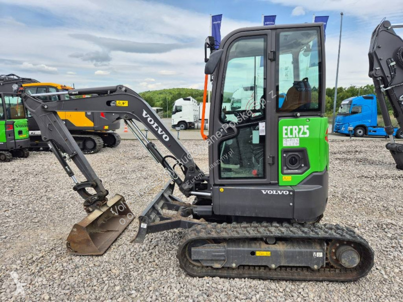 Escavadora Volvo JECR25D ELECTRIC