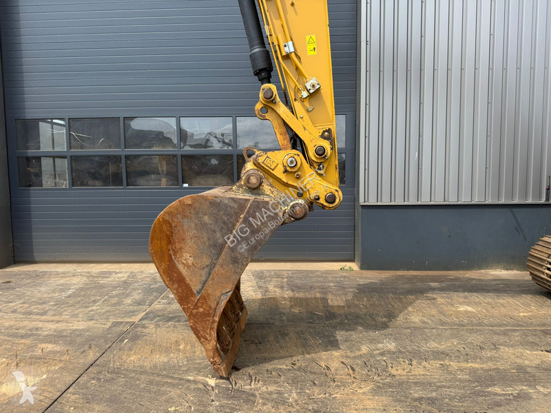 Graafmachine Caterpillar 323