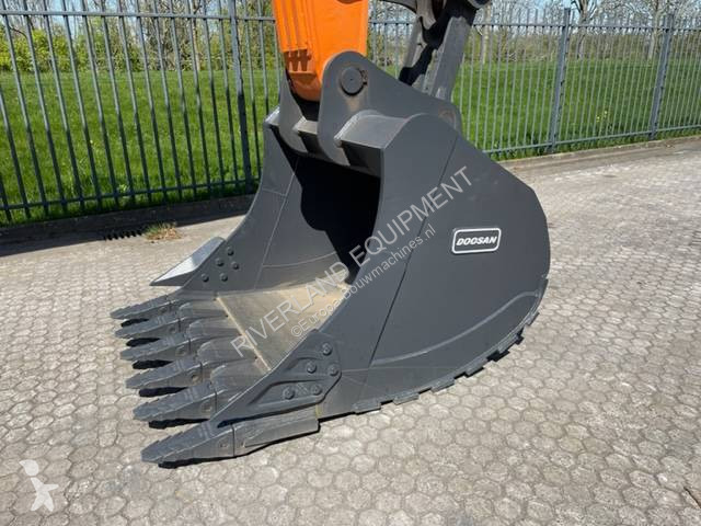 Escavadora Doosan DX340 new unused factory EPA...