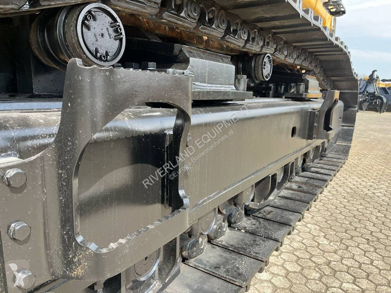 Graafmachine Caterpillar 395 with only 1600...