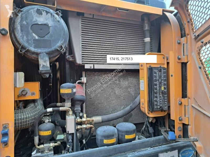 Lopatový nakládač Hyundai HW140