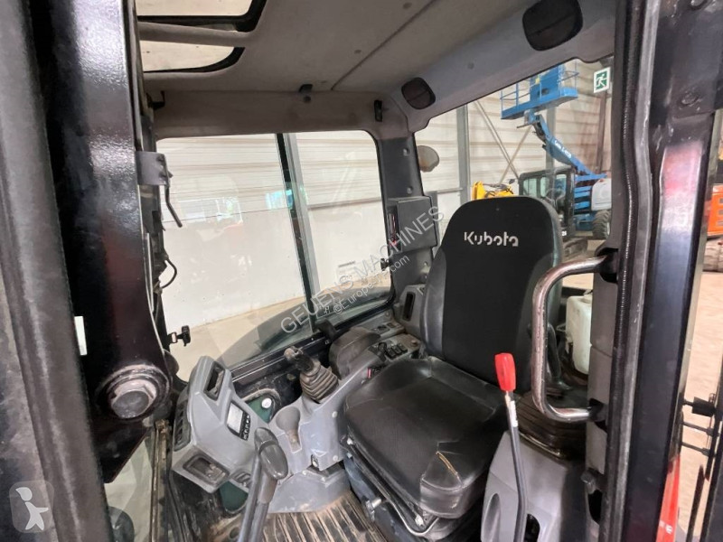 Excavadora Kubota 55-4