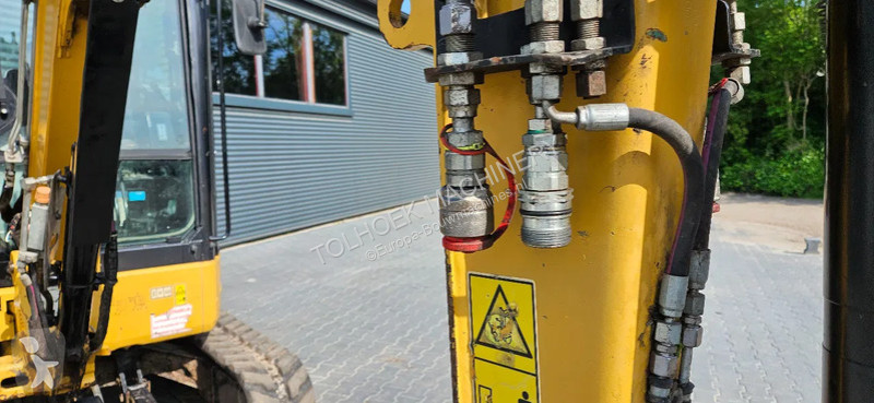 Escavatore Caterpillar E