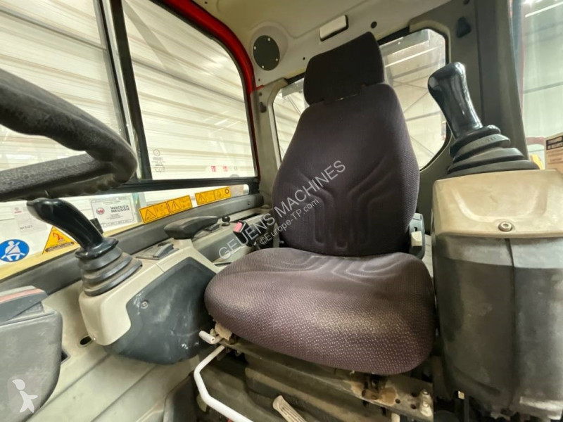 Escavadora Neuson 6503 WD