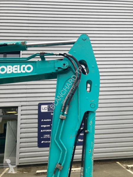Escavadora Kobelco SK55SRX-6