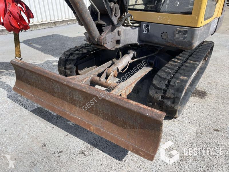 Lopatový nakládač Volvo
