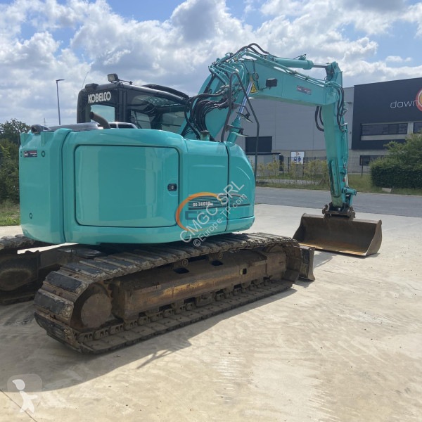 Escavadora Kobelco SK140SRLC-3