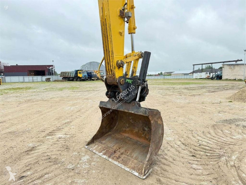 Escavatore Komatsu LC-8