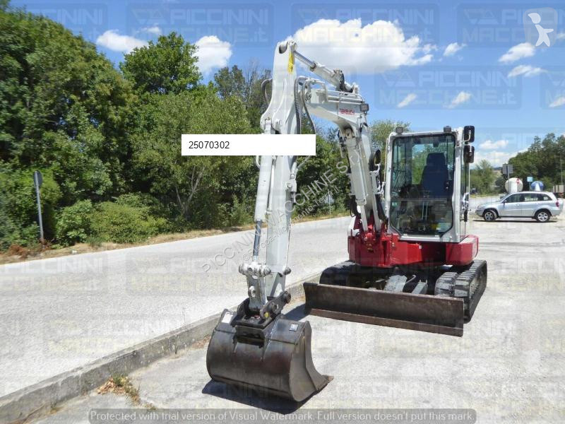 Escavatore Takeuchi TB257FR