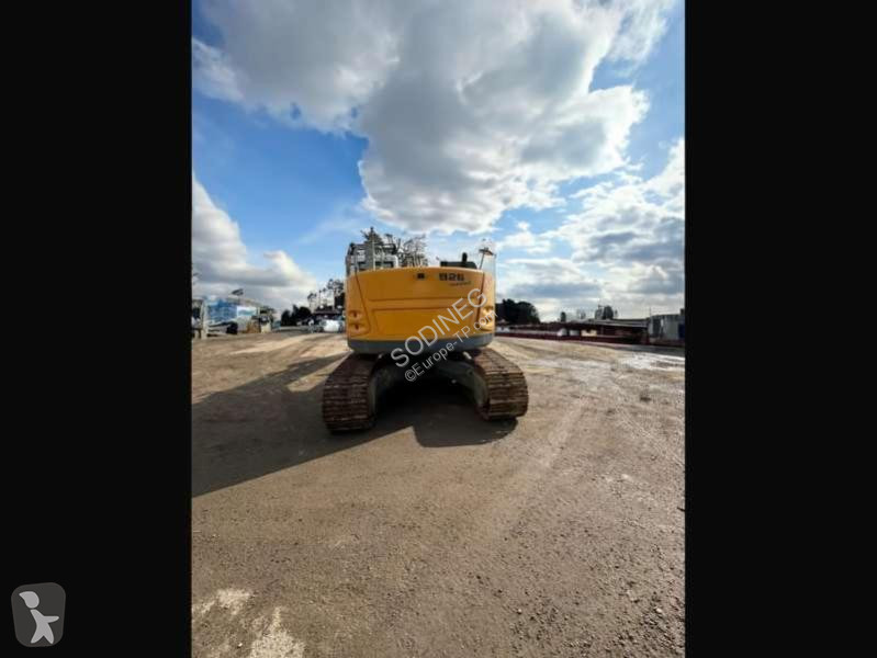 Escavadora Liebherr  R926 COMPACT