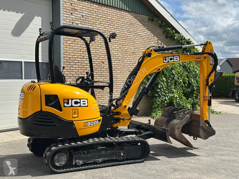 Excavator JCB 6