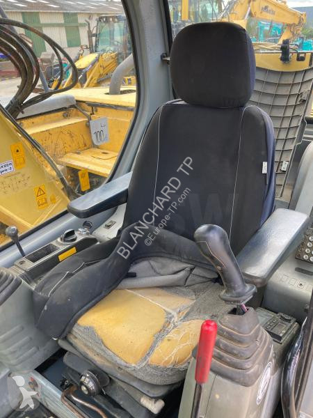 Escavadora Kobelco  E135SR