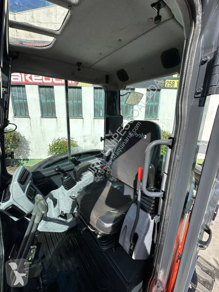 Escavatore Kubota