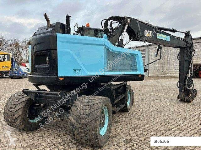 Excavator Caterpillar F, OilQuick, Hammer- u-...