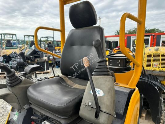 Skovl Yanmar sv18 à 14500 € ht