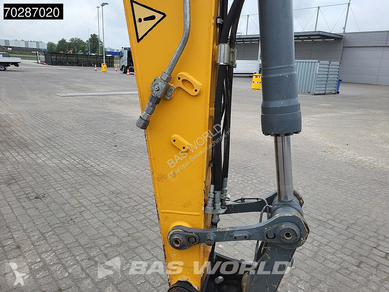 Excavator Liebherr R DUTCH MACHINE