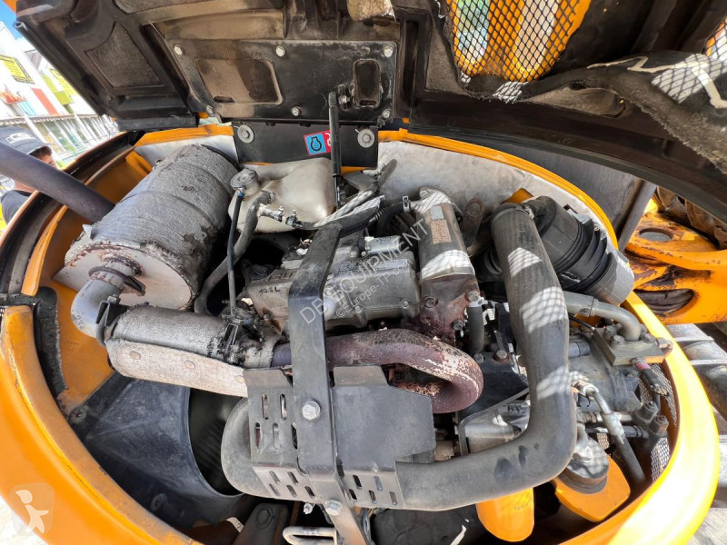 Escavatore JCB MINI-PELLE 6,5T