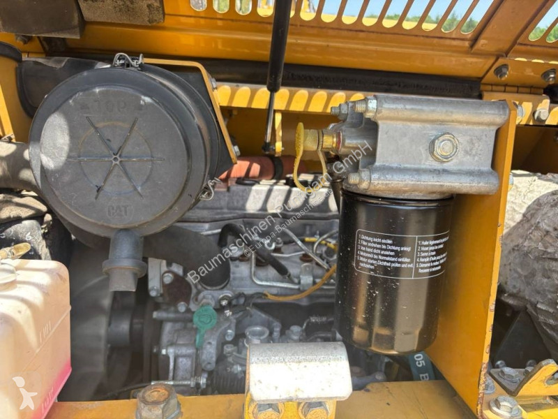 Escavadora Caterpillar 308 D