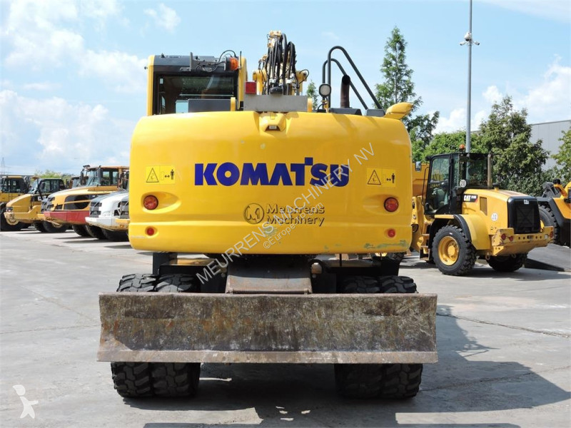 Graafmachine Komatsu PW148