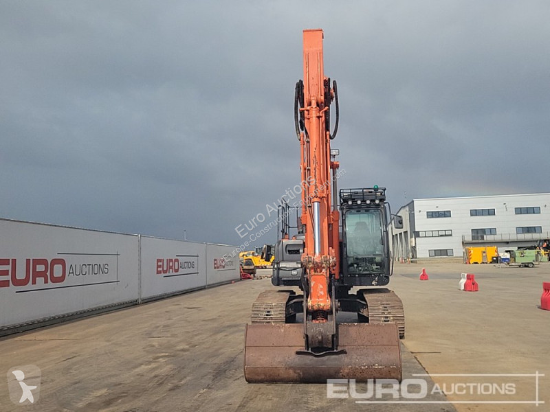 Escavatore Hitachi -5B