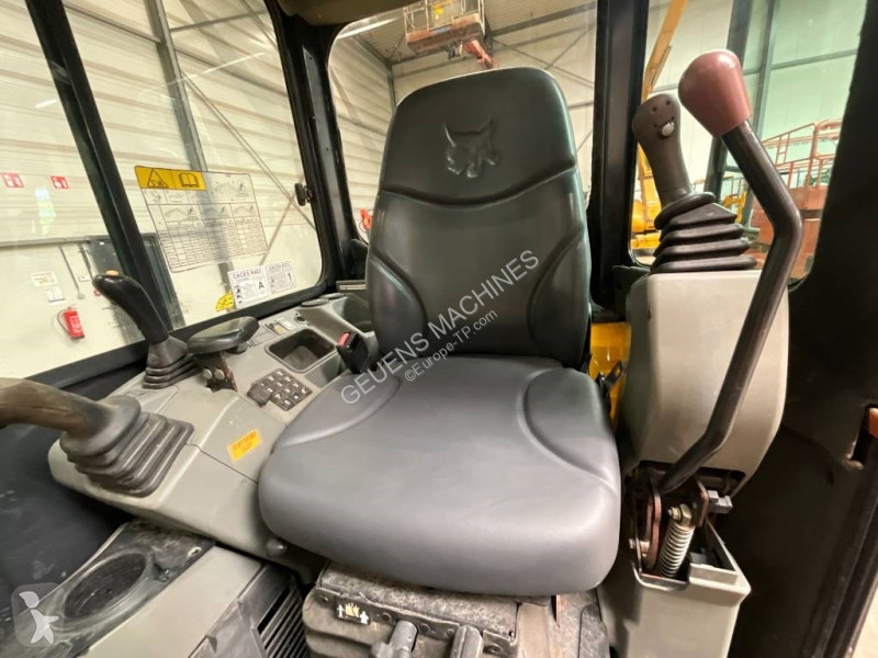 Escavadora Bobcat E 50 EM