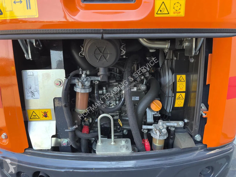 Escavadora Hitachi ZX19-6