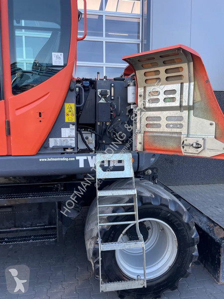 Excavator Terex